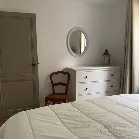 La Petite Maison * Guitres